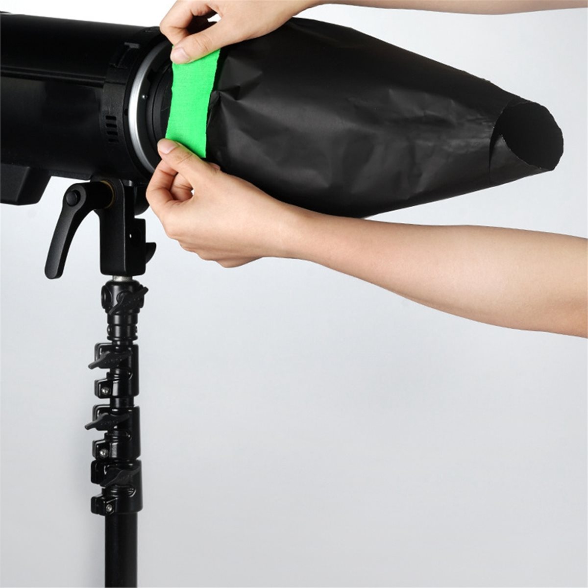 Digital Essentials Double-Side - Photography Lighting Essentials ulasan dan harga